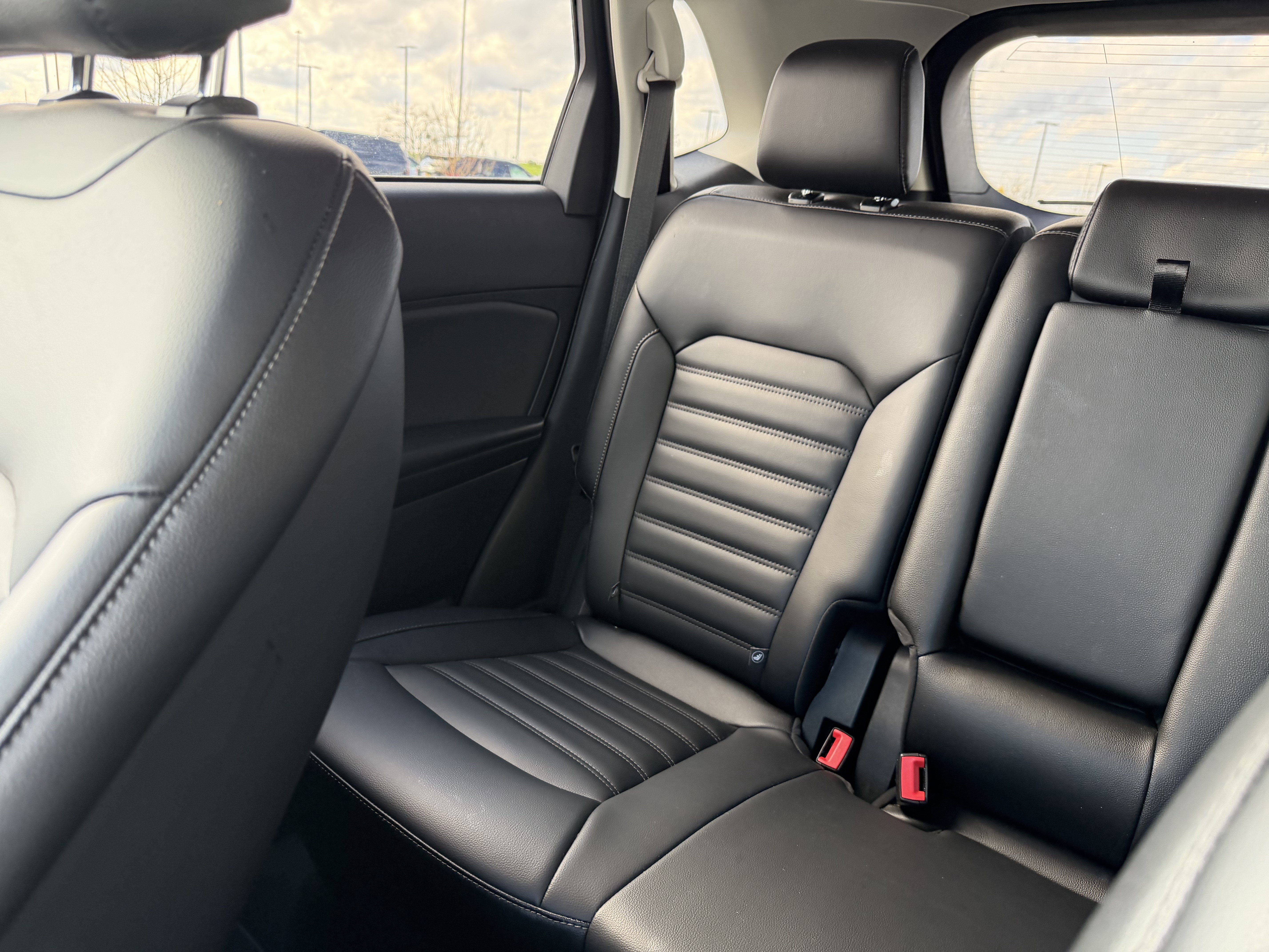 Certified 2024 Ford Edge SEL w/ Convenience Package AWD/4WD image 12