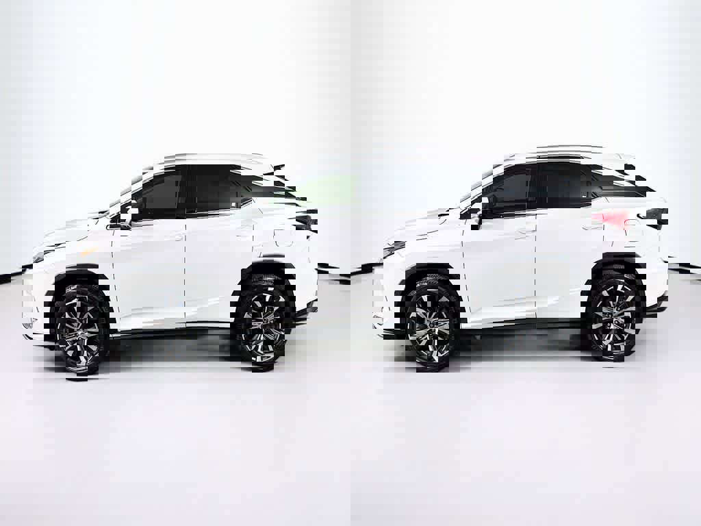 Used 2022 Lexus RX 350 FWD w/ Premium Package image 3