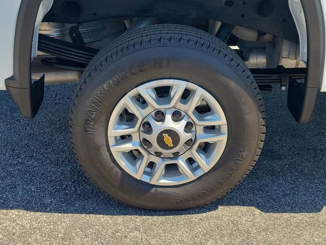 Used 2025 Chevrolet Silverado 2500 LT w/ Convenience Package AWD/4WD image 6
