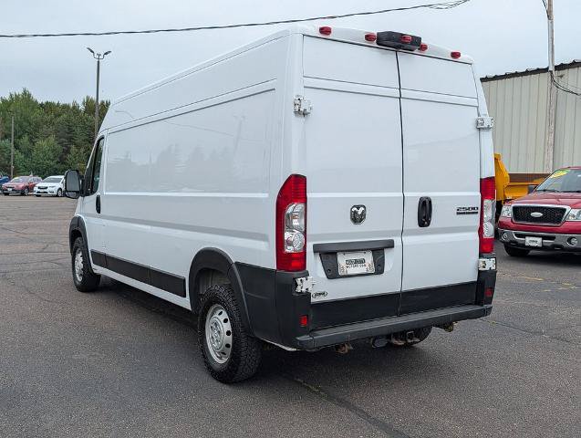 Used 2023 RAM ProMaster 2500 w/ Driver Convenience Group FWD image 8