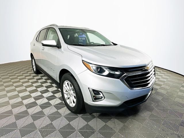 Used 2018 Chevrolet Equinox LT w/ Sun & Infotainment Package FWD image 4