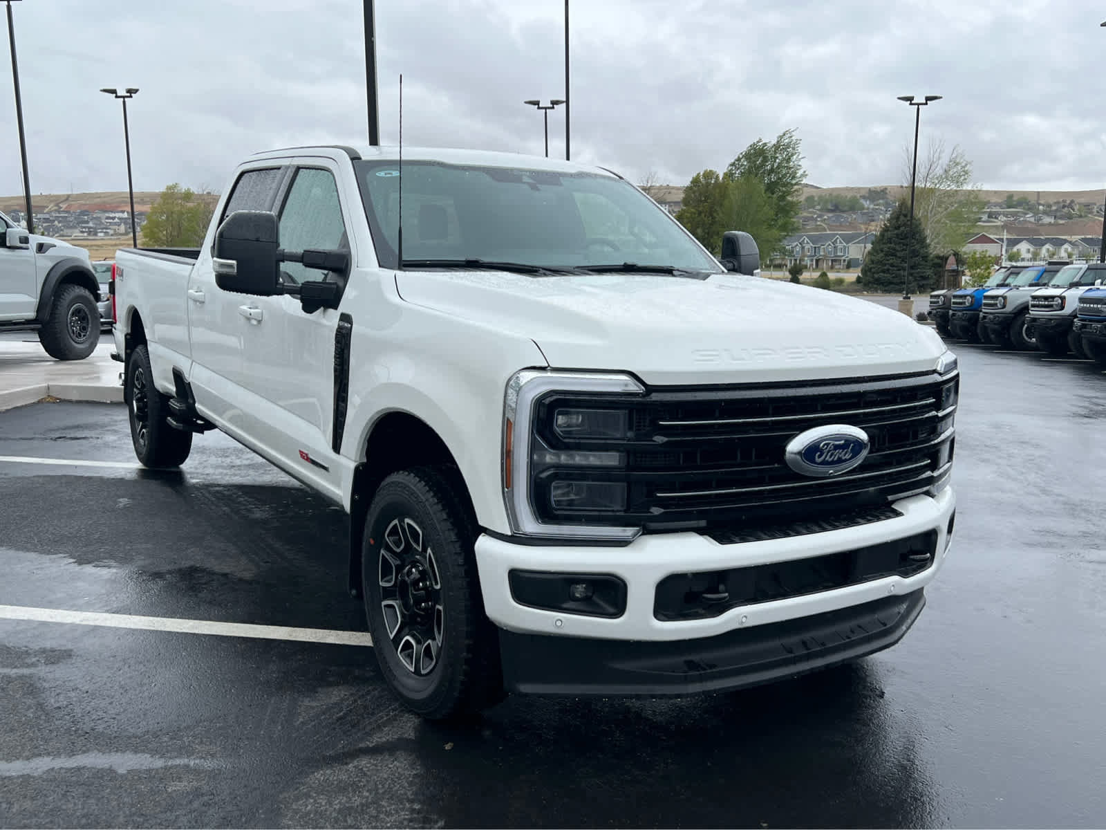 Certified 2025 Ford F350 Platinum AWD/4WD image 10