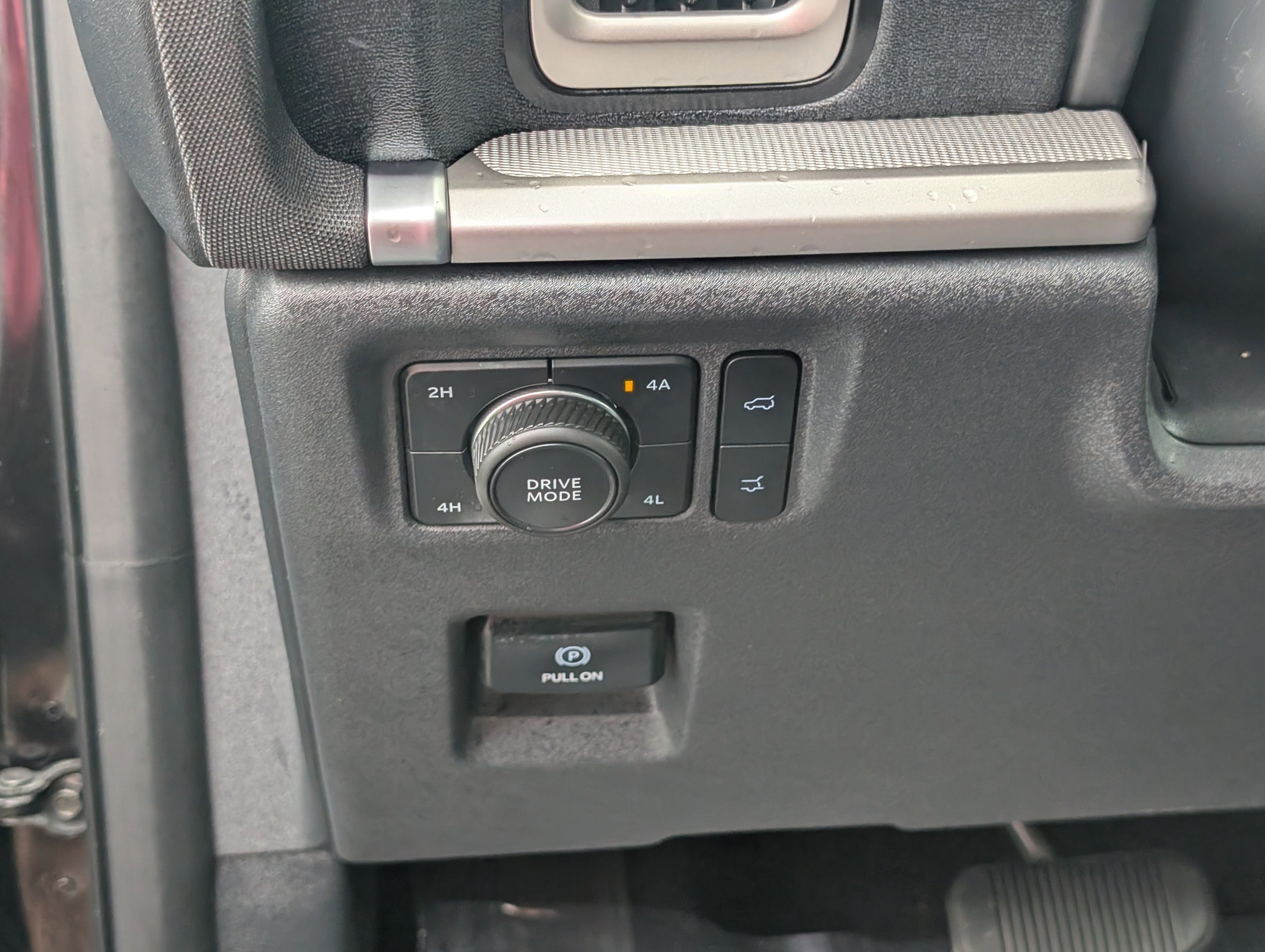 Certified 2025 Ford Expedition Active image 26