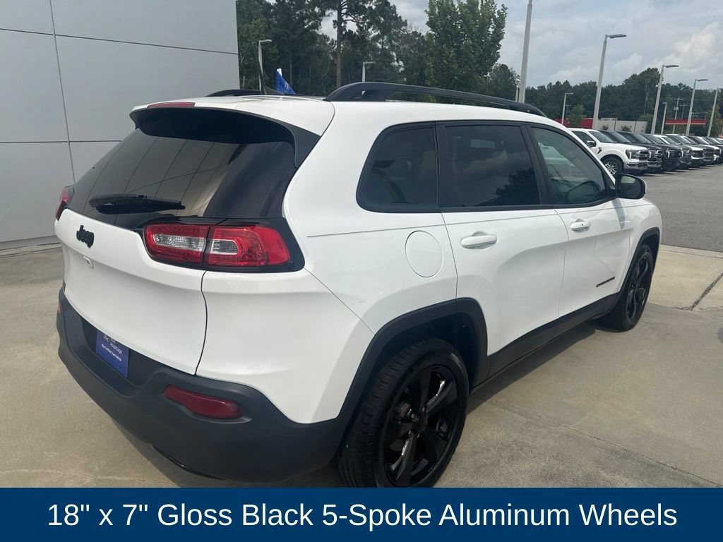 Used 2017 Jeep Cherokee Limited FWD image 6