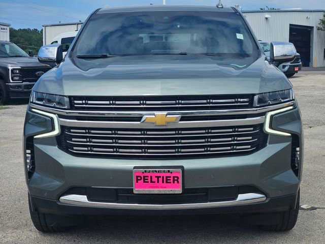Used 2023 Chevrolet Suburban Premier RWD image 2