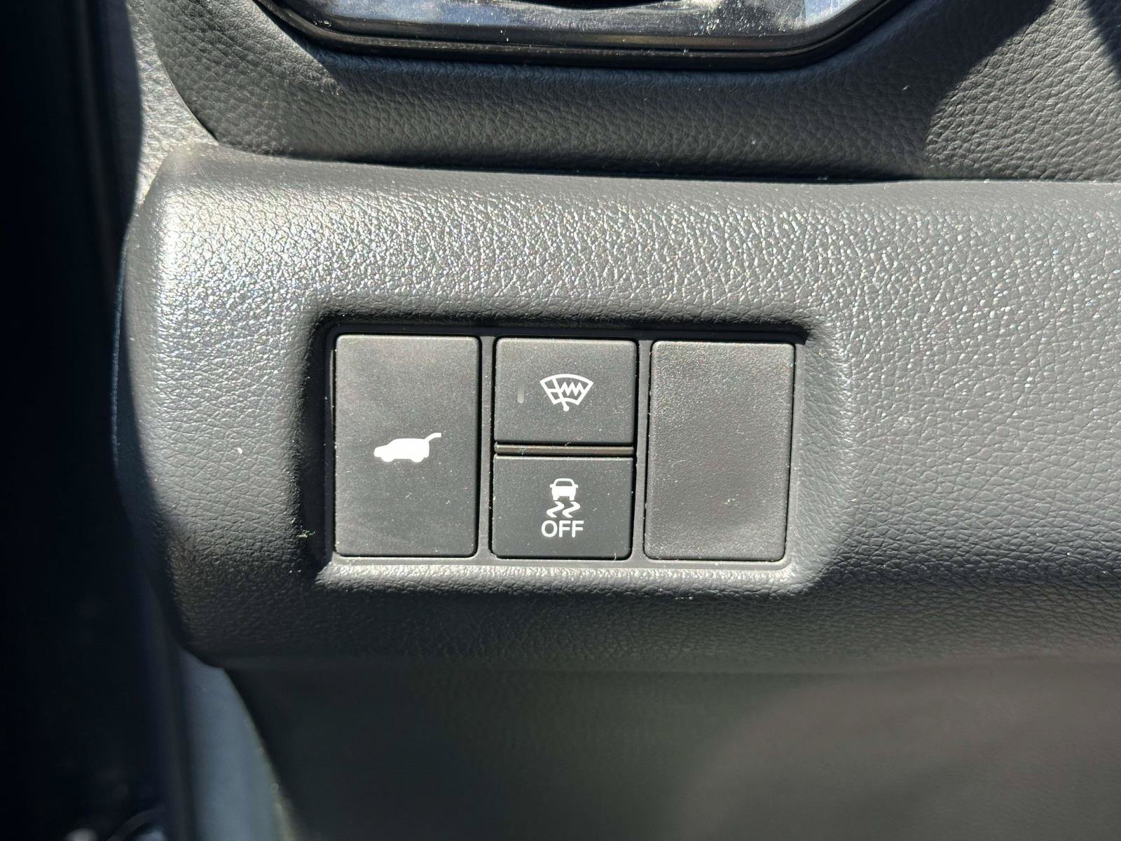 Used 2025 Honda Pilot Black Edition image 33
