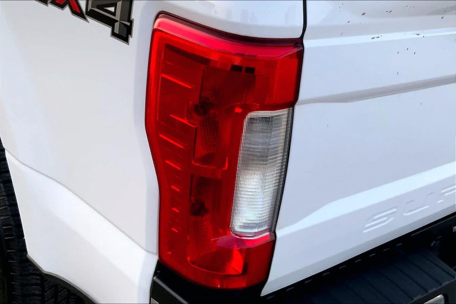 Certified 2019 Ford F250 XL w/ XL Value Package AWD/4WD image 23
