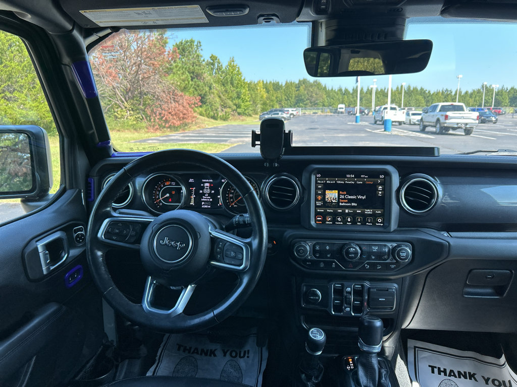 Used 2020 Jeep Wrangler Unlimited Sahara AWD/4WD image 12