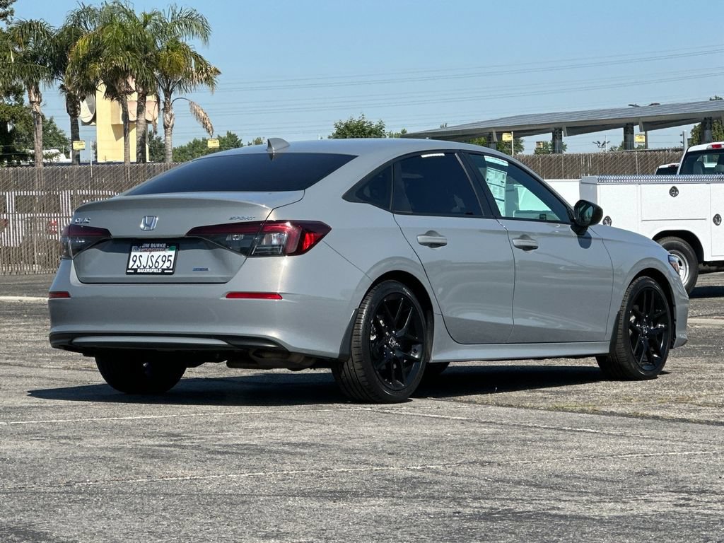 Used 2025 Honda Civic Sport image 3
