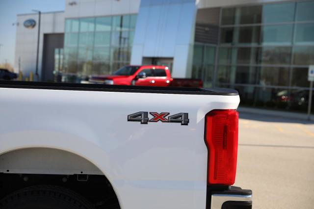 Certified 2024 Ford F350 XLT AWD/4WD image 16