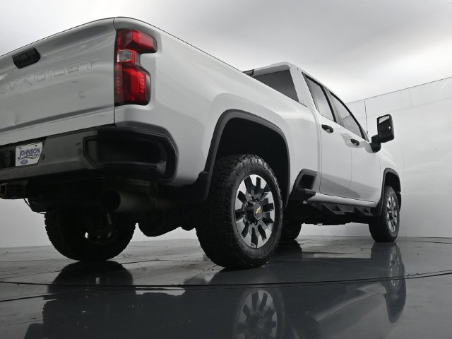 Used 2024 Chevrolet Silverado 2500 Custom w/ Custom Value Package AWD/4WD image 37