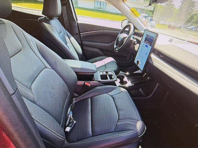 Certified 2025 Ford Mustang Mach-E Premium AWD/4WD image 8