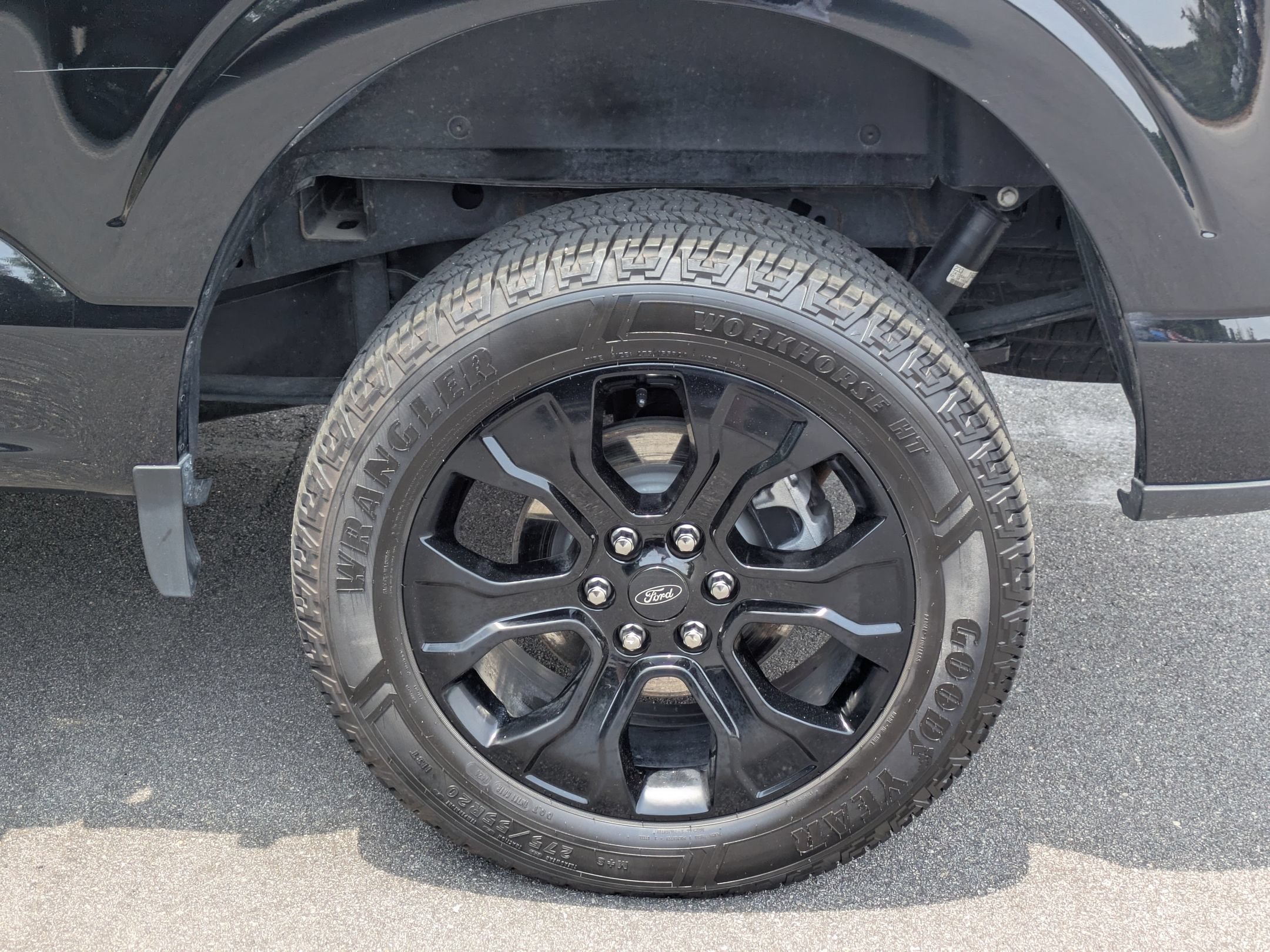 Certified 2022 Ford F150 XLT w/ Equipment Group 302A High AWD/4WD image 8