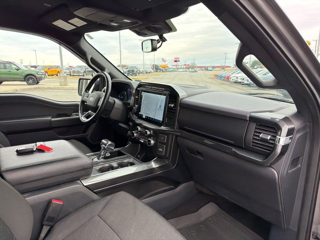 Certified 2022 Ford F150 XLT w/ Equipment Group 302A High image 21