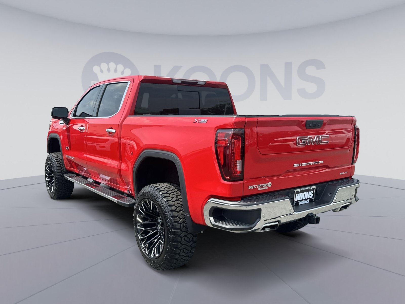 Used 2022 GMC Sierra 1500 SLT AWD/4WD image 14