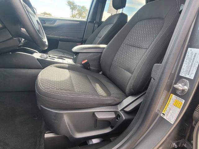 Certified 2025 Ford Escape Active AWD/4WD image 18