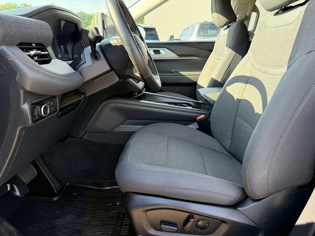 Certified 2025 Ford Explorer Active AWD/4WD image 19