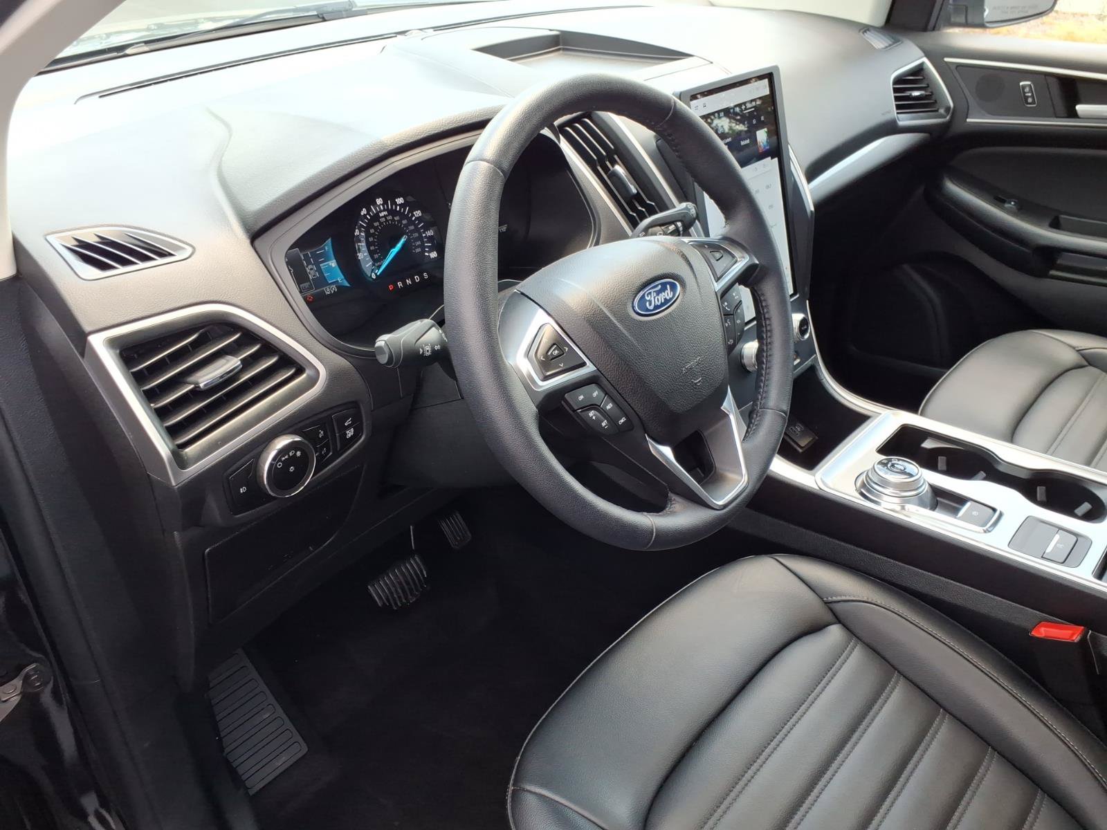 Certified 2023 Ford Edge SEL w/ Convenience Package AWD/4WD image 17