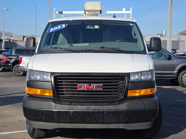 Used 2023 GMC Savana 2500 w/ Driver Convenience Package image 9