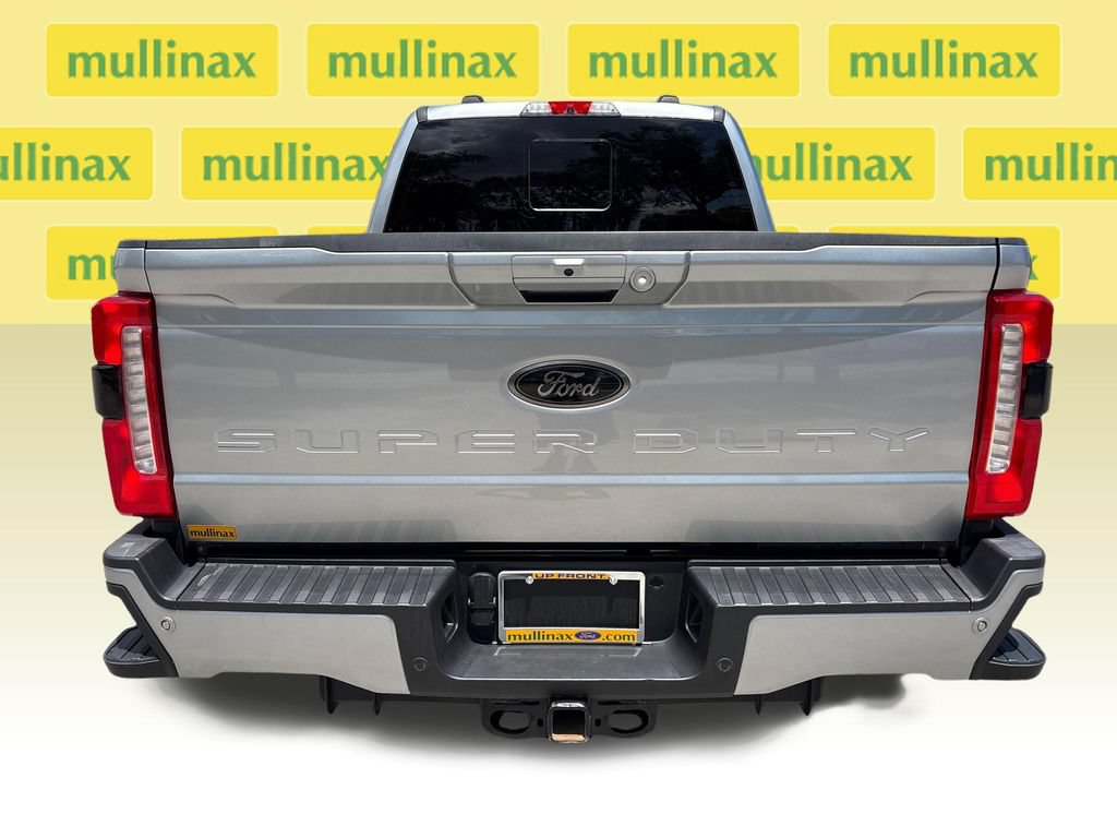 Certified 2023 Ford F250 XLT w/ Black Appearance Package AWD/4WD image 9