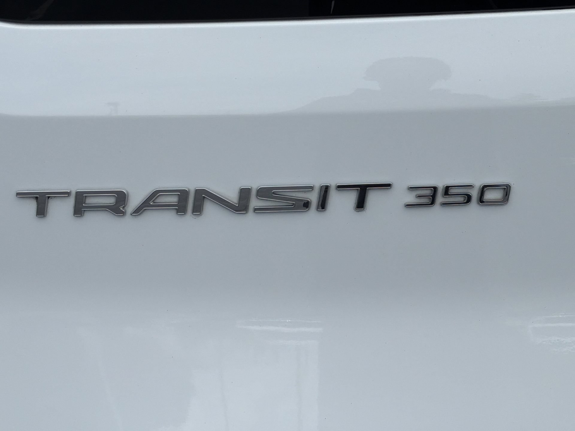 Certified 2024 Ford Transit 350 XLT RWD image 22