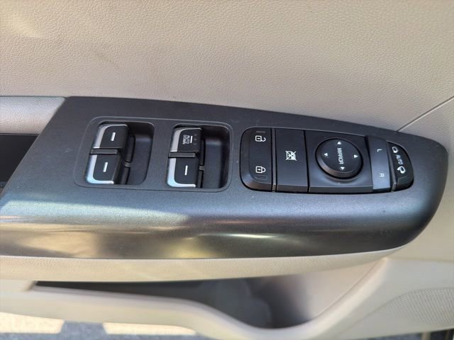 Used 2021 Kia Sportage LX w/ LX Fwd Popular Package image 18
