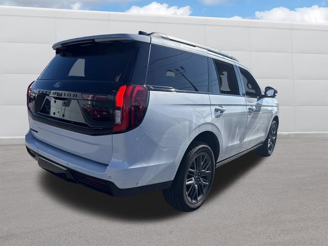 Certified 2025 Ford Expedition Platinum w/ Stealth Performance Package AWD/4WD image 9