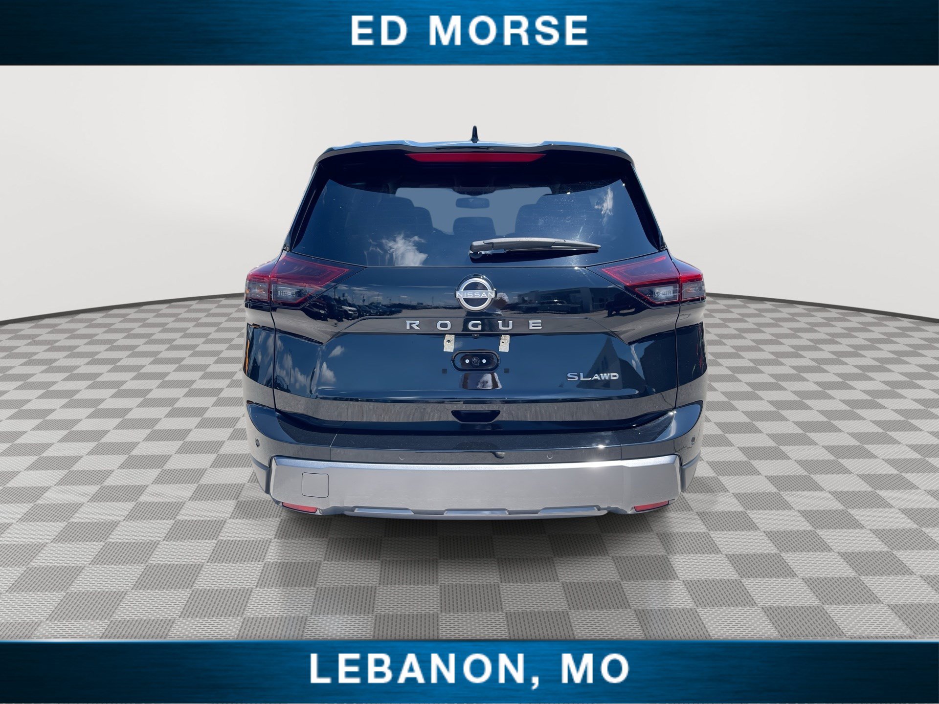 Used 2024 Nissan Rogue SL AWD/4WD image 7