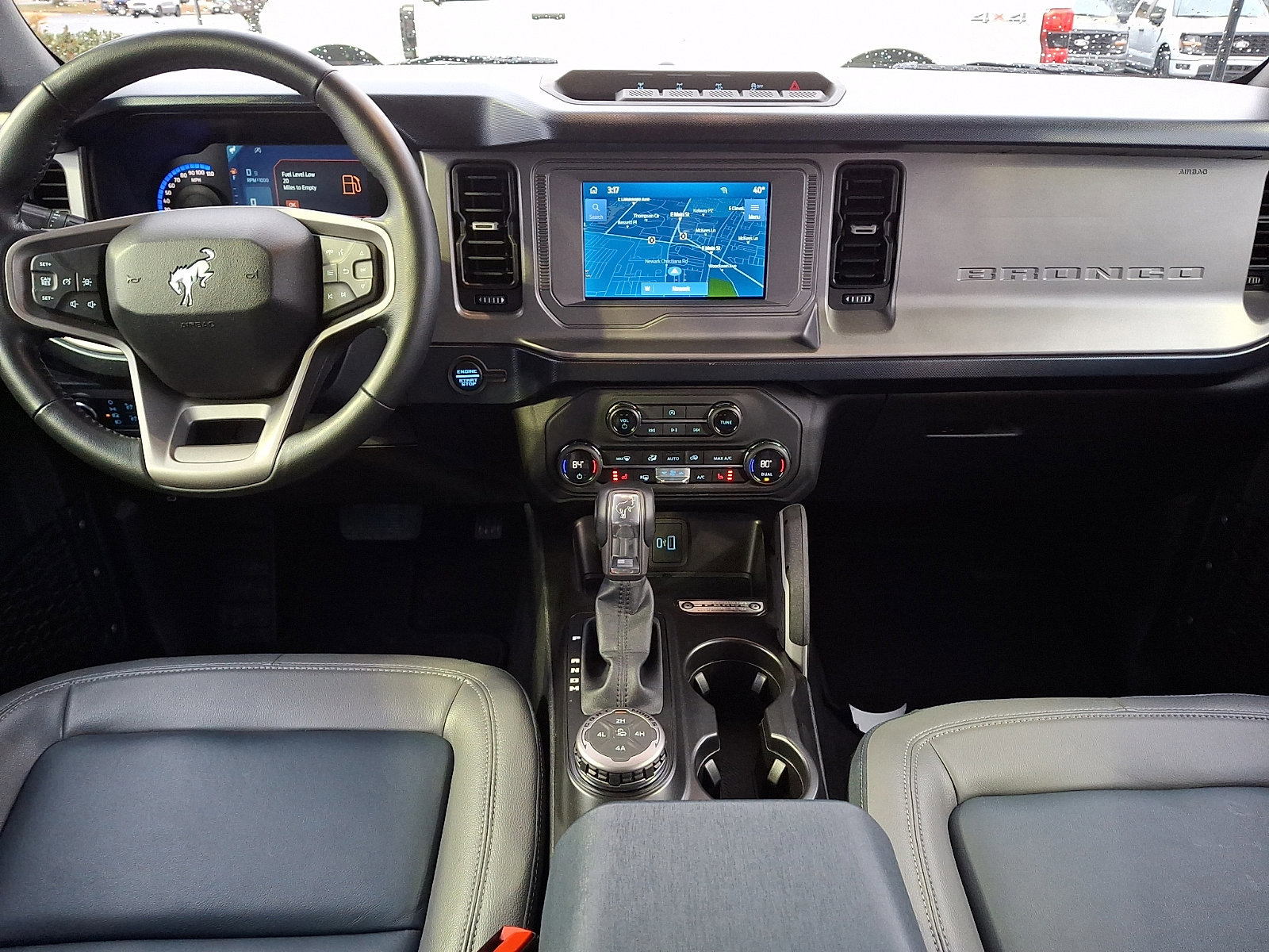 Certified 2023 Ford Bronco Outer Banks w/ Sasquatch Package image 15