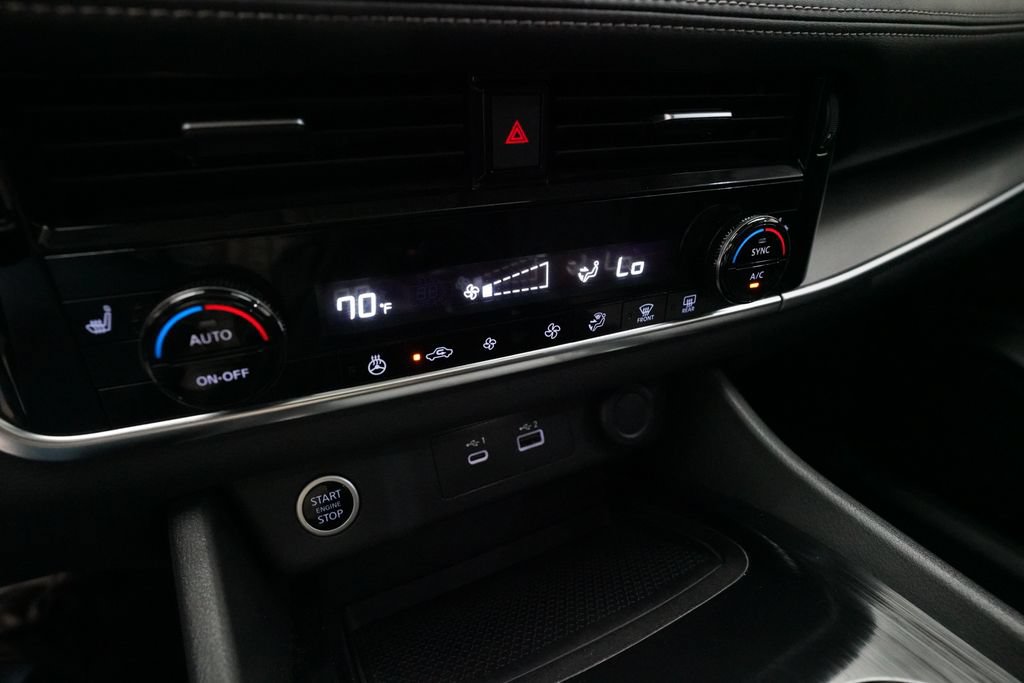 Used 2021 Nissan Rogue SV AWD/4WD image 20
