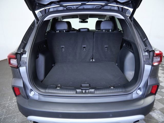 Certified 2023 Ford Escape Platinum w/ Premium Technology Package AWD/4WD image 10