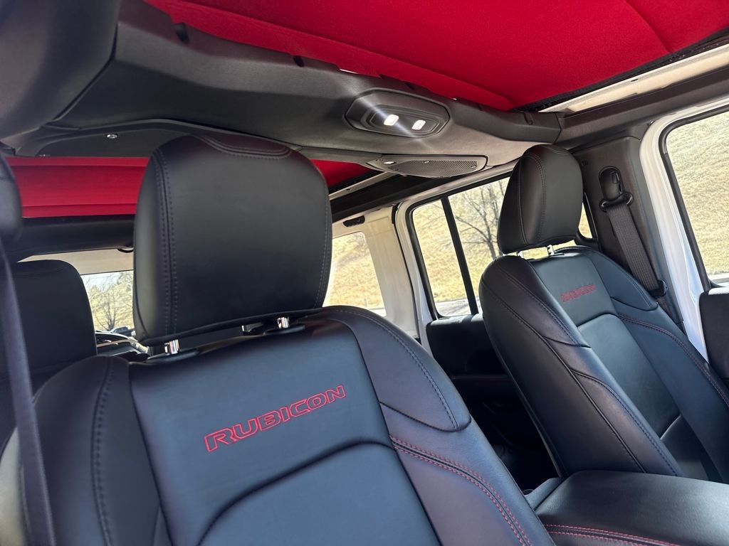 Used 2025 Jeep Wrangler Unlimited Rubicon image 32