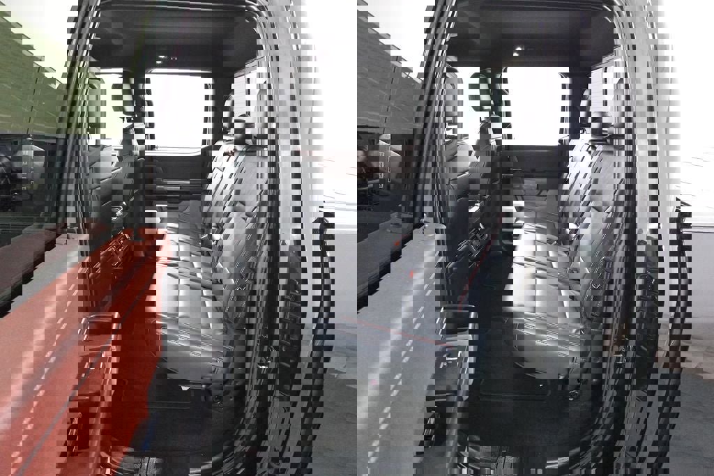 Certified 2021 Ford F150 Lariat w/ Equipment Group 502A High image 24