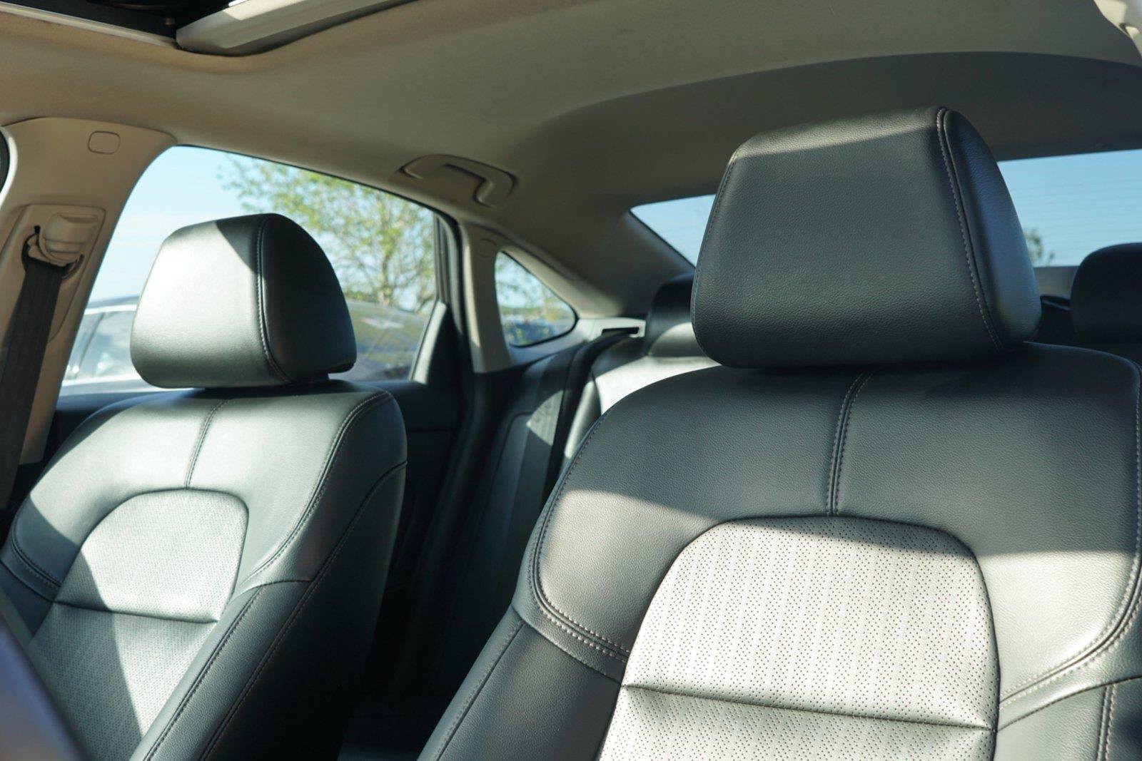 Used 2024 Honda Civic Touring image 10