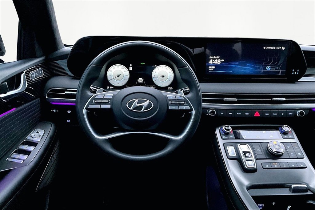 Used 2025 Hyundai Palisade Calligraphy image 5