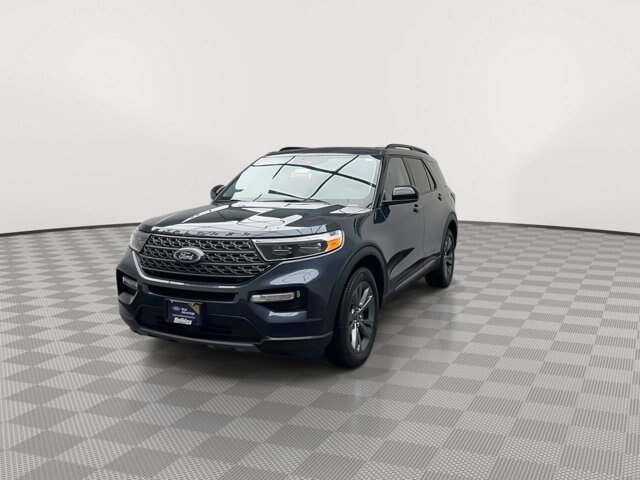 Certified 2024 Ford Explorer XLT w/ Equipment Group 202A AWD/4WD image 39