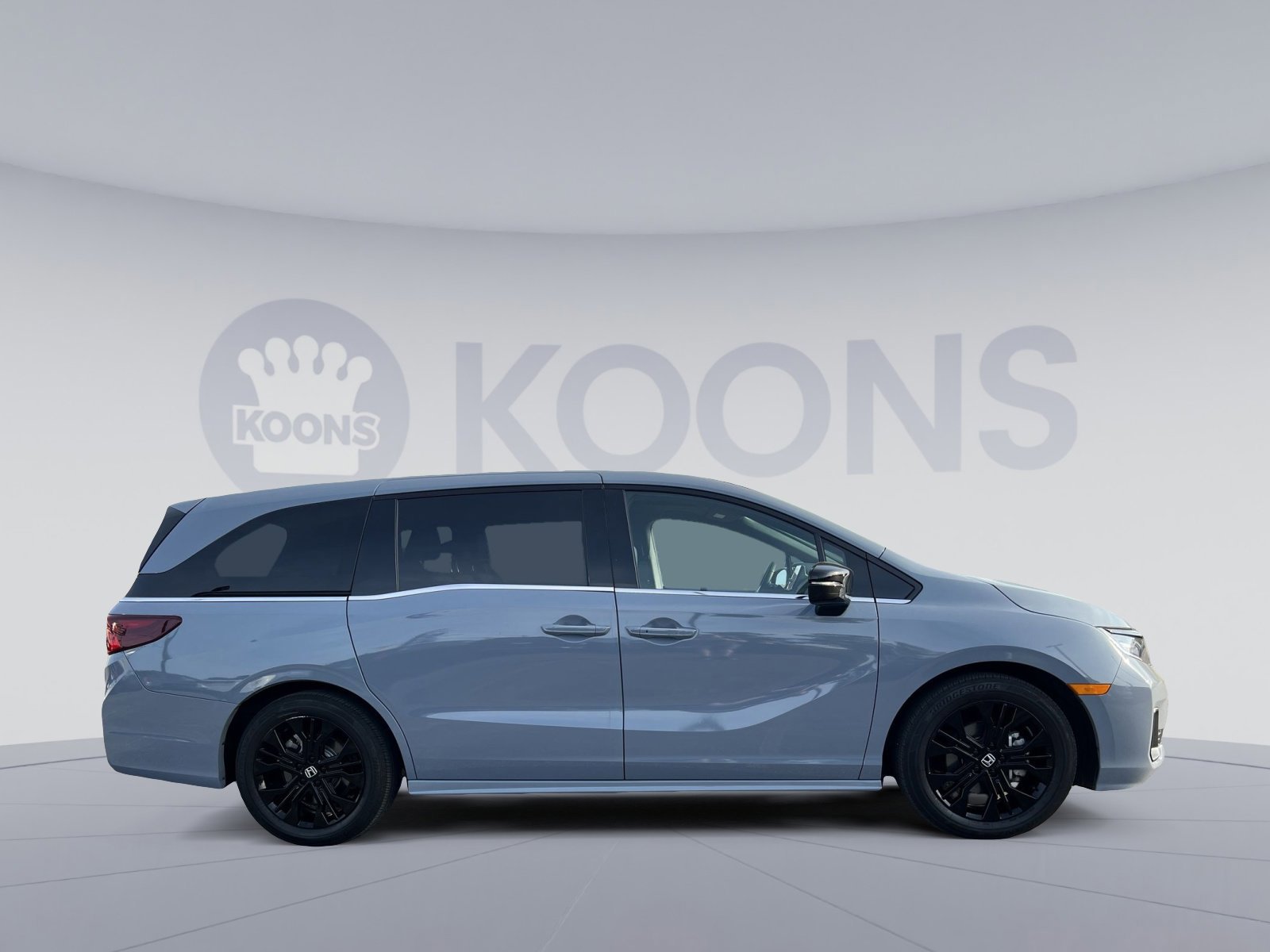 Used 2025 Honda Odyssey Sport-L image 4