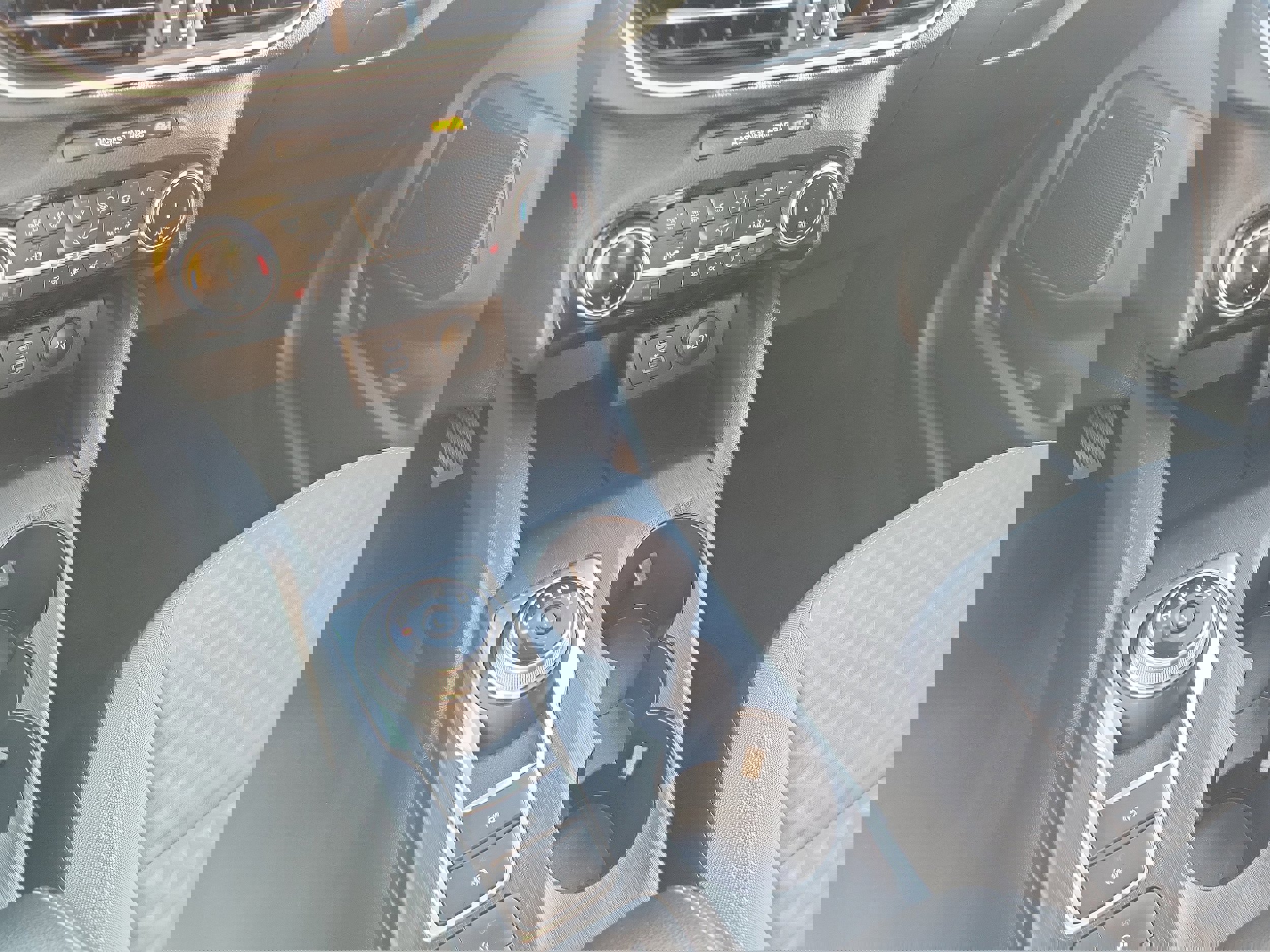 Certified 2022 Ford Escape SE w/ Convenience Package image 34