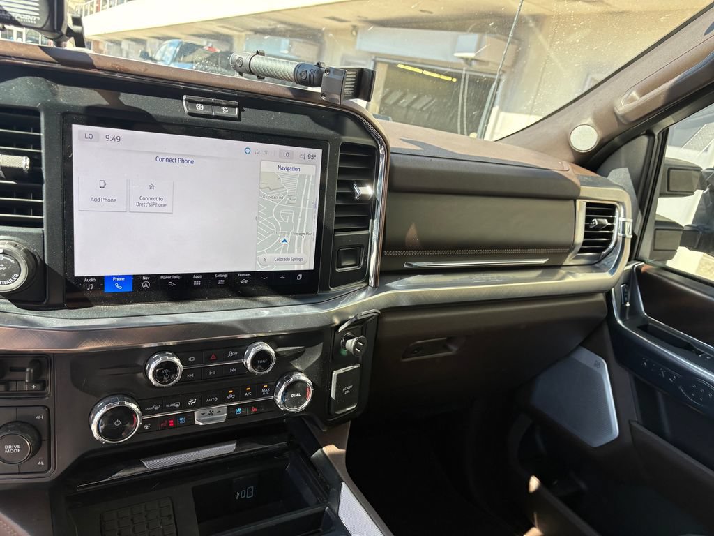 Certified 2025 Ford F250 King Ranch AWD/4WD image 35