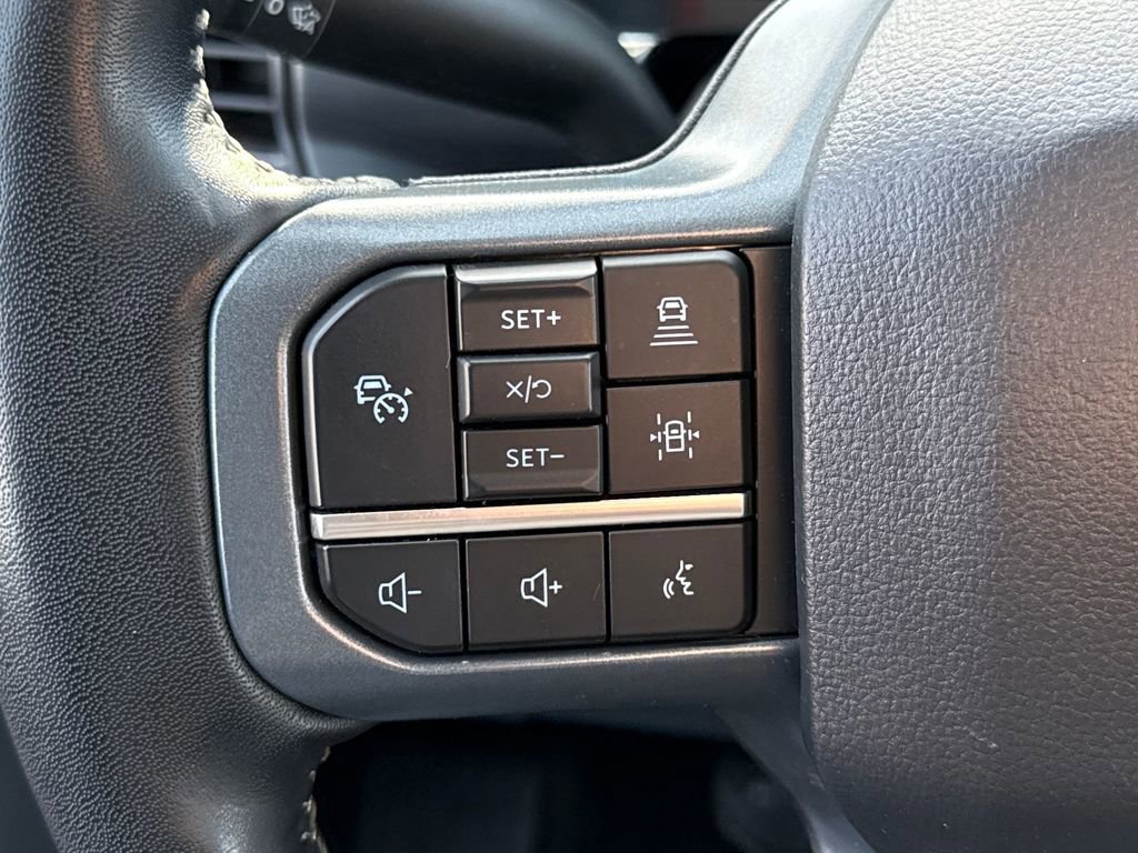 Certified 2023 Ford F150 Lariat w/ Equipment Group 502A High image 19