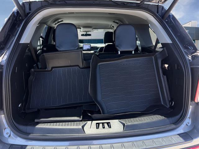 Certified 2023 Ford Explorer XLT w/ Equipment Group 202A RWD image 19