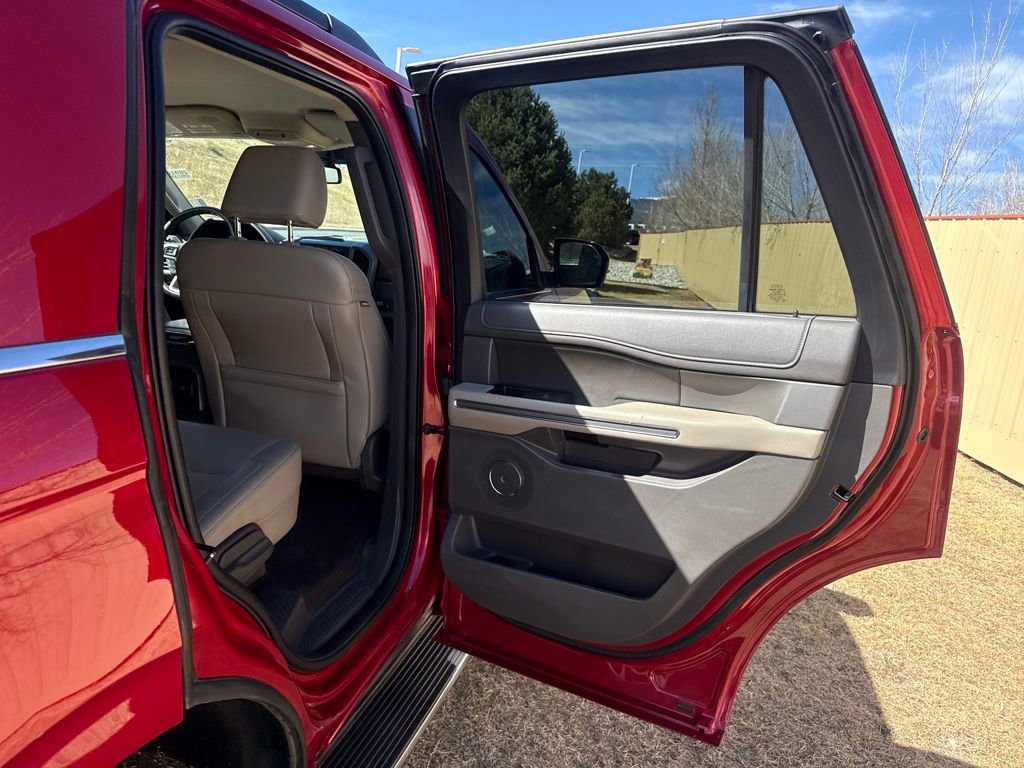 Certified 2021 Ford Expedition XLT image 21