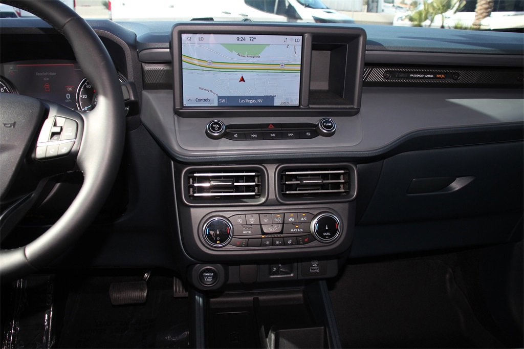 Certified 2024 Ford Maverick Lariat w/ Black Appearance Package image 18