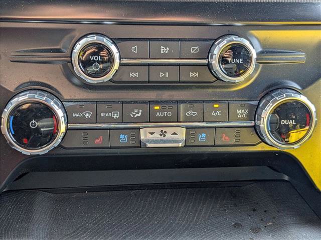 Certified 2023 Ford F150 Platinum w/ Equipment Group 701A High image 19