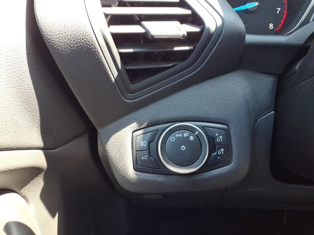 Certified 2019 Ford Escape SEL AWD/4WD image 13