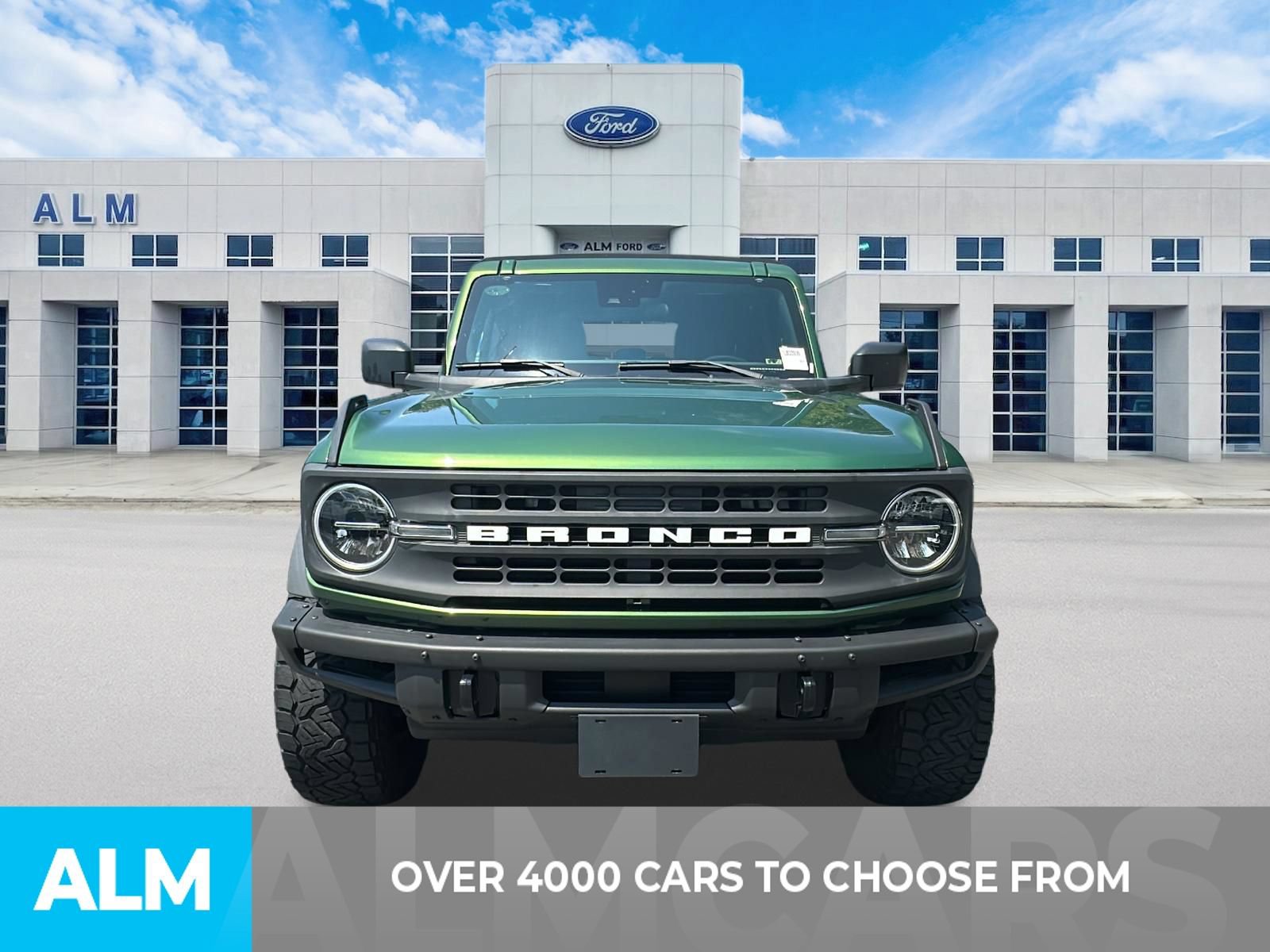 Certified 2023 Ford Bronco Black Diamond AWD/4WD image 2