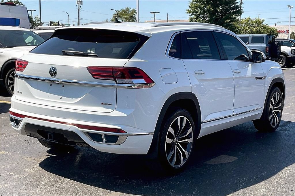Used 2021 Volkswagen Atlas Cross Sport SEL R-Line AWD/4WD image 12