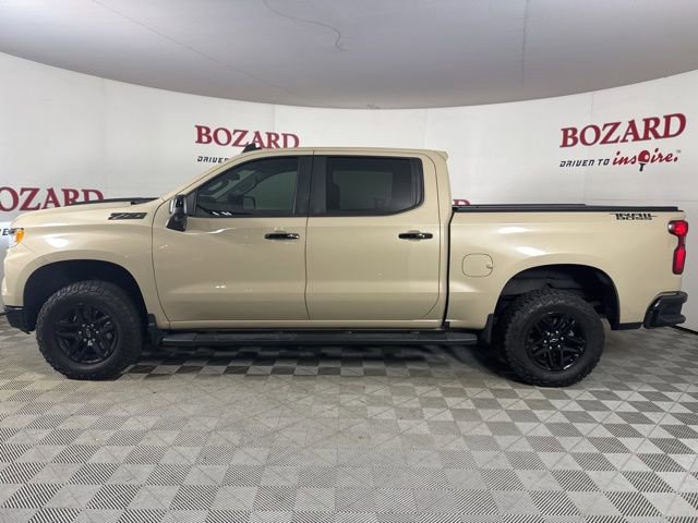Used 2022 Chevrolet Silverado 1500 LT Trail Boss w/ LT Trail Boss Premium Package image 2