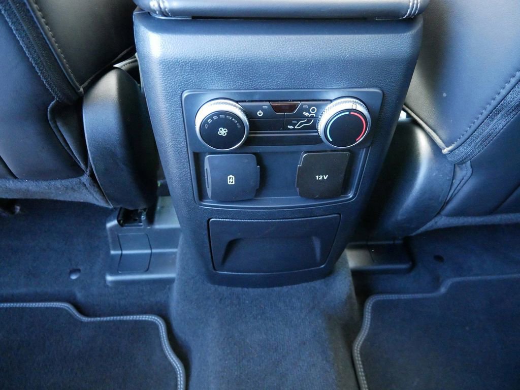 Certified 2022 Ford Explorer XLT w/ Equipment Group 202A image 15