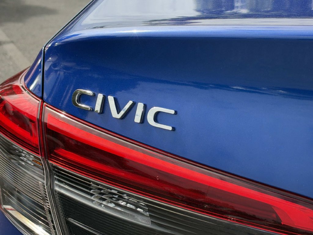 Used 2022 Honda Civic LX image 9